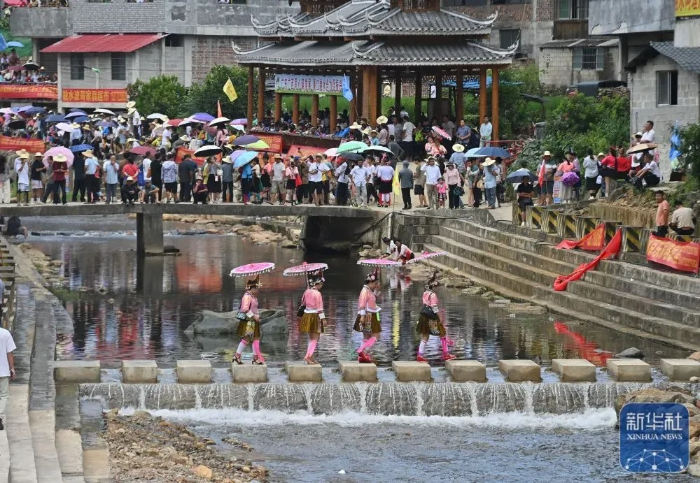 
上海龙华医院黄牛代挂号电话票贩子号贩子网上预约挂号,住院检查加快,中国民族报系列重磅之①丨中国，各族人民的共同家园
