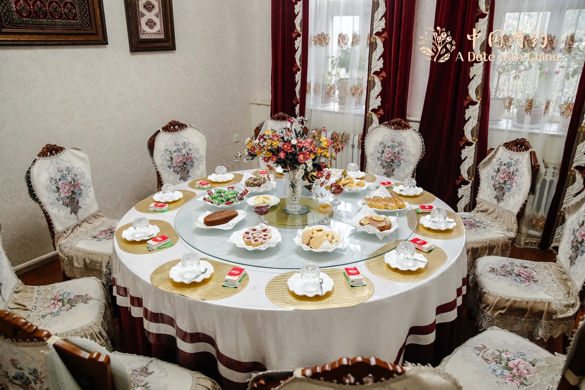 
上海肺科医院黄牛代挂号电话票贩子号贩子网上预约挂号,住院检查加快,【中国有约】品多民族糕点、跳特色歌舞 外籍博主在玫瑰庄园感受民族团结幸福生活