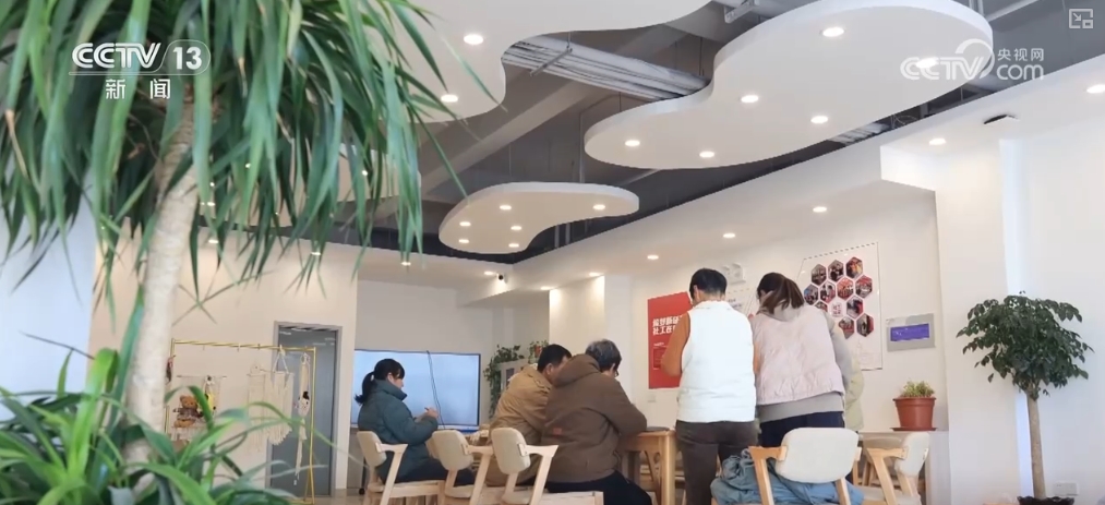 
上海龙华医院黄牛代挂号电话票贩子号贩子网上预约挂号,住院检查加快,民政这五年 | 写满“幸福”！多组“暖”数据托起民生“温度”