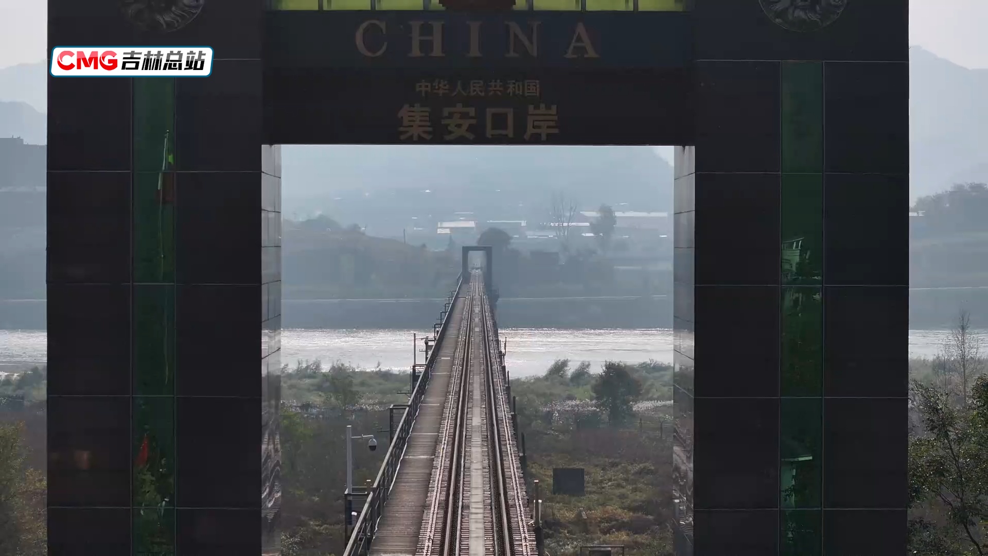 
天津血液研究所黄牛代挂号电话票贩子号贩子网上预约挂号,住院检查加快,吉林集安丨“抗美援朝第一渡” 鸭绿江畔忆英烈