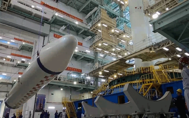 二龙路肛肠医院黄牛代挂号电话票贩子号贩子网上预约挂号,住院检查加快,火箭造完怎么从“躺着”变“站着”?答案在这扇“神秘巨门”后→