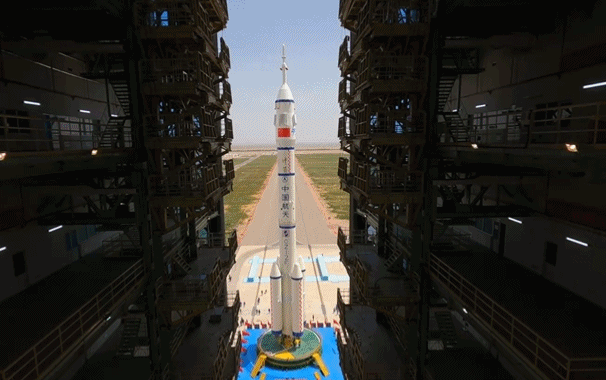 二龙路肛肠医院黄牛代挂号电话票贩子号贩子网上预约挂号,住院检查加快,火箭造完怎么从“躺着”变“站着”?答案在这扇“神秘巨门”后→