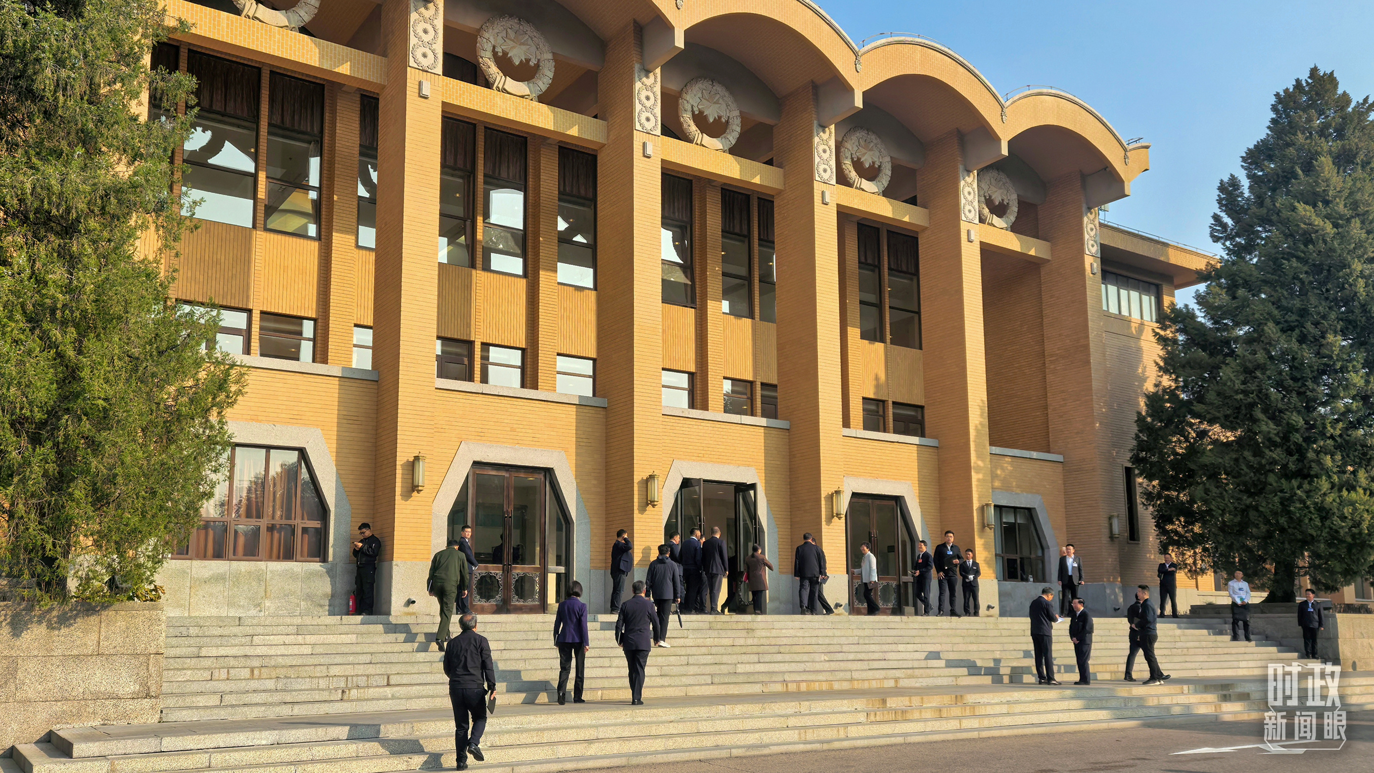 
广州医科大学附属第二医院黄牛代挂号电话票贩子号贩子网上预约挂号,住院检查加快,时政新闻眼丨习近平给“关键少数”上的这一课，释放哪些重要信息？