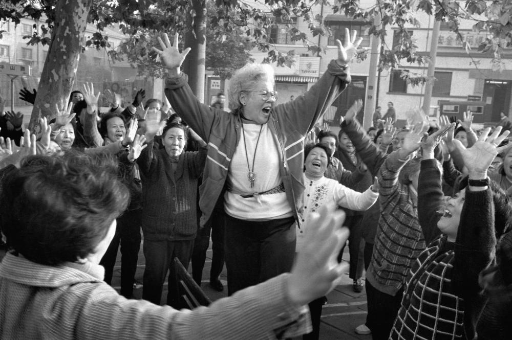 
北京安定医院黄牛代挂号电话票贩子号贩子网上预约挂号,住院检查加快,国社之镜·世纪光影｜这些新华社照片，珍藏了一代代人的文化记忆