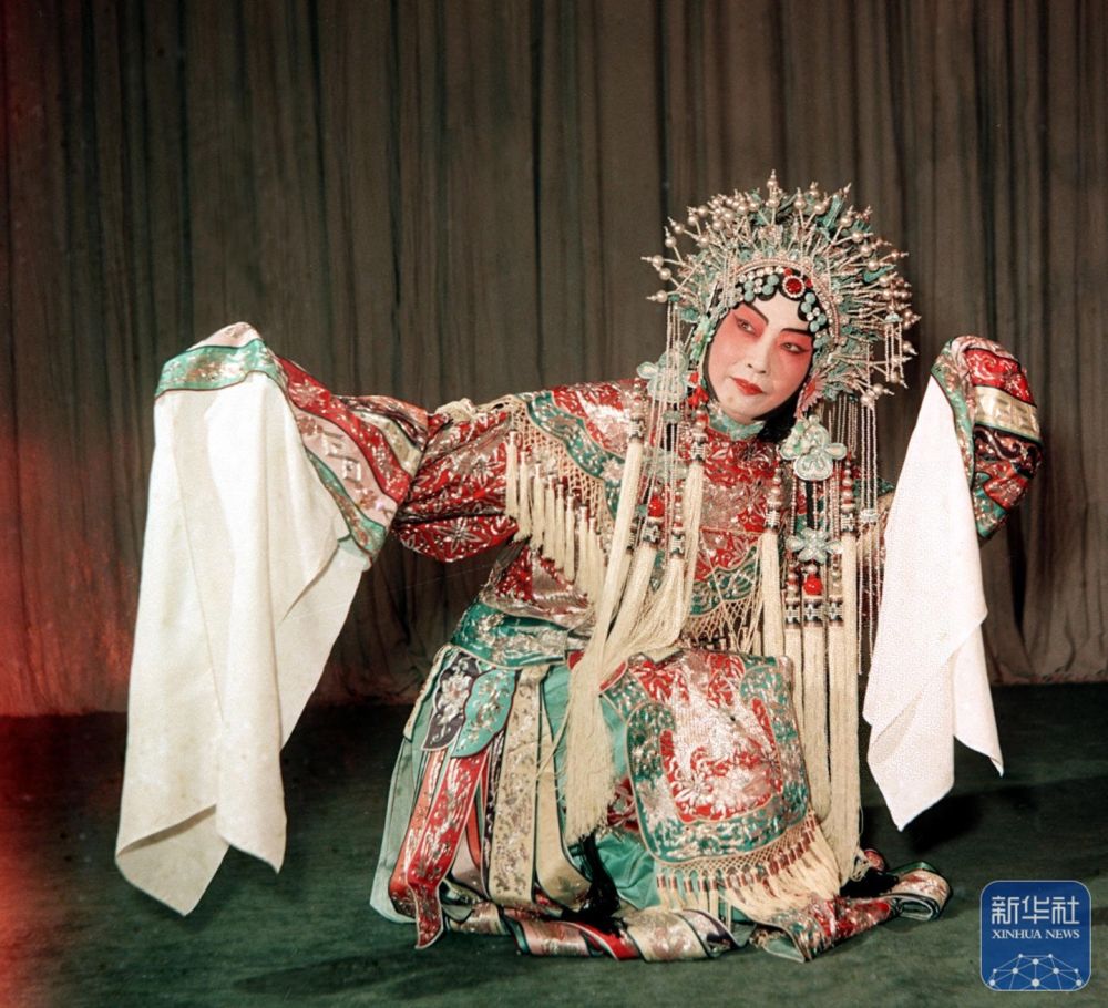 
北京安定医院黄牛代挂号电话票贩子号贩子网上预约挂号,住院检查加快,国社之镜·世纪光影｜这些新华社照片，珍藏了一代代人的文化记忆