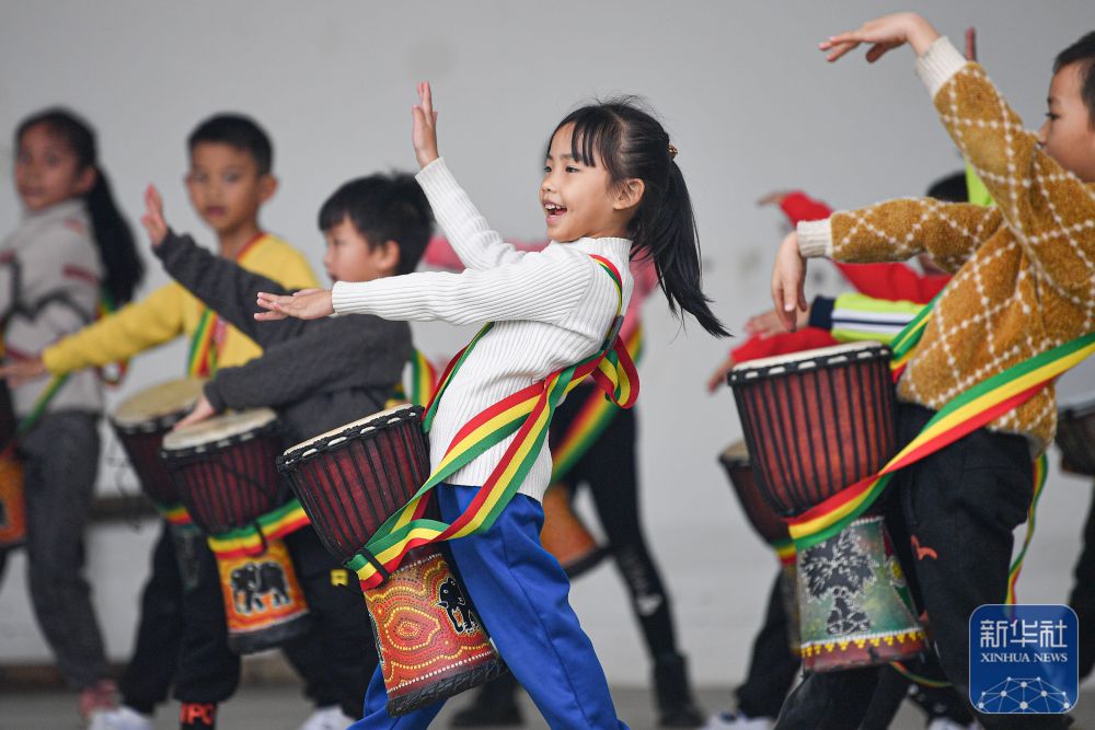 
北京安定医院黄牛代挂号电话票贩子号贩子网上预约挂号,住院检查加快,国社之镜·世纪光影｜这些新华社照片，珍藏了一代代人的文化记忆