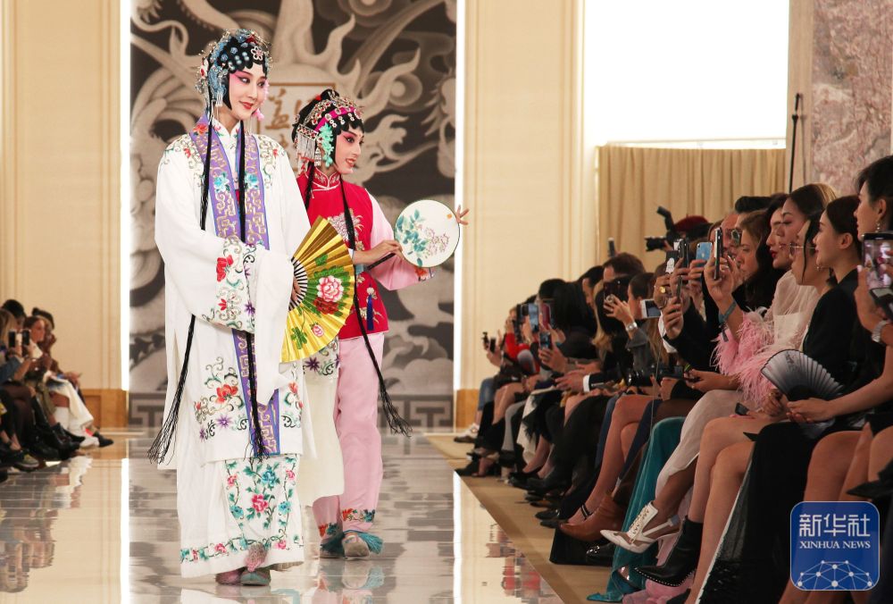 
北京安定医院黄牛代挂号电话票贩子号贩子网上预约挂号,住院检查加快,国社之镜·世纪光影｜这些新华社照片，珍藏了一代代人的文化记忆