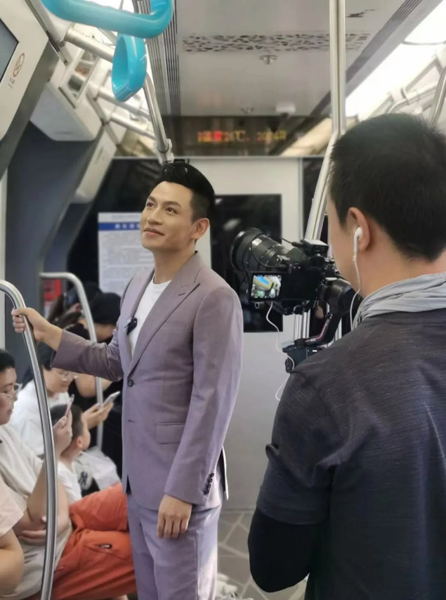 
成都华西医院黄牛代挂号电话票贩子号贩子网上预约挂号,住院检查加快,文化中国行·我写家乡 | 我的回乡“双城记”