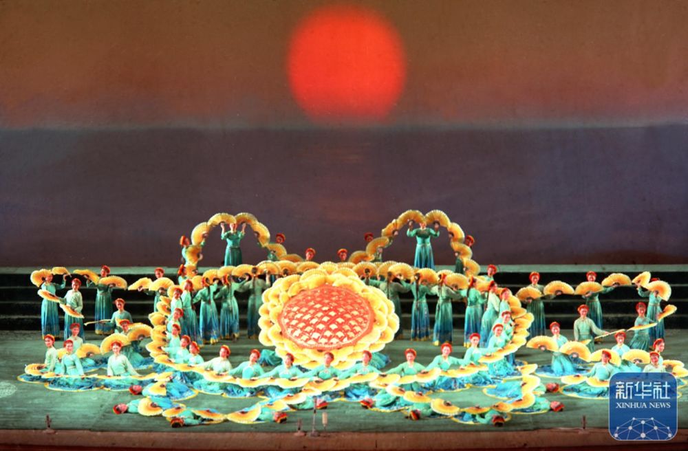 
北京安定医院黄牛代挂号电话票贩子号贩子网上预约挂号,住院检查加快,国社之镜·世纪光影｜这些新华社照片，珍藏了一代代人的文化记忆