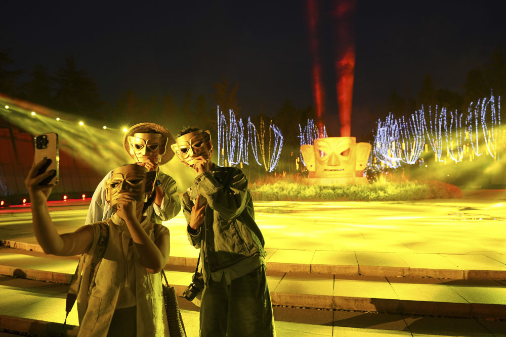 
沈阳医大二院黄牛代挂号电话票贩子号贩子网上预约挂号,住院检查加快,我们这样过国庆｜相约文博场馆 感受古韵新风