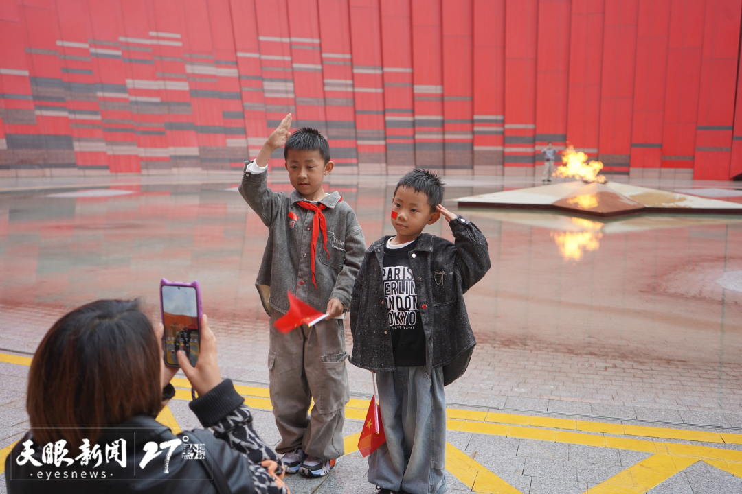 
沈阳医大二院黄牛代挂号电话票贩子号贩子网上预约挂号,住院检查加快,地球上的红飘带｜科技赋能 红色景点国庆假期受追捧