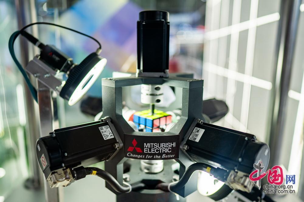 
北京人民医院黄牛代挂号电话票贩子号贩子网上预约挂号,住院检查加快,AI赋能智享生活 在2024年进博会人工智能专区遇见未来