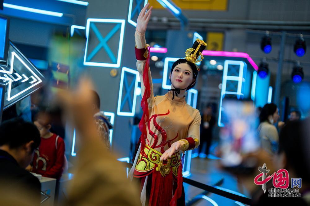 
北京人民医院黄牛代挂号电话票贩子号贩子网上预约挂号,住院检查加快,AI赋能智享生活 在2024年进博会人工智能专区遇见未来