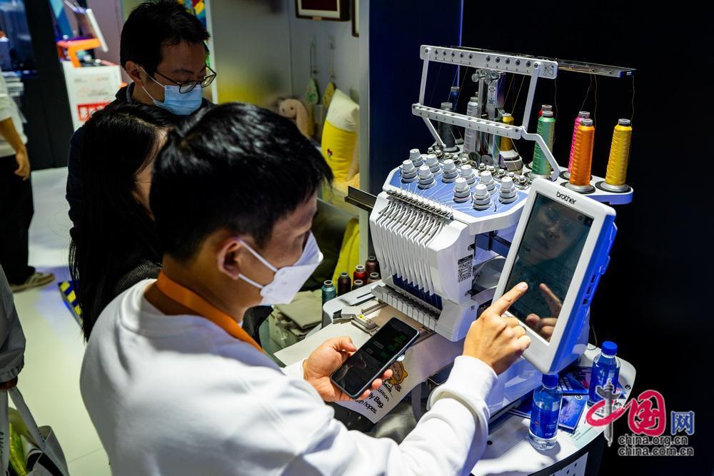 
北京人民医院黄牛代挂号电话票贩子号贩子网上预约挂号,住院检查加快,AI赋能智享生活 在2024年进博会人工智能专区遇见未来