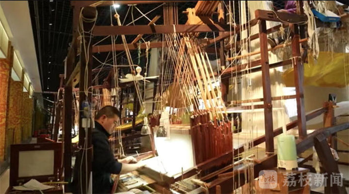 
上海肺科医院黄牛代挂号电话票贩子号贩子网上预约挂号,住院检查加快,文化中国行·长江之歌 | 南京云锦：逐花易色 把灿烂云霞织进烟火人间