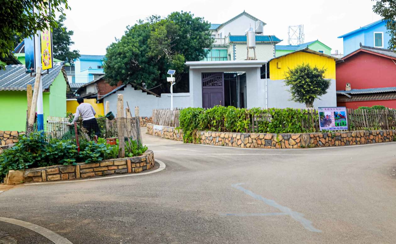 
北京八大处整形医院黄牛代挂号电话票贩子号贩子网上预约挂号,住院检查加快,14国记者走进云南“七彩社区” 见证中国乡村振兴巨变