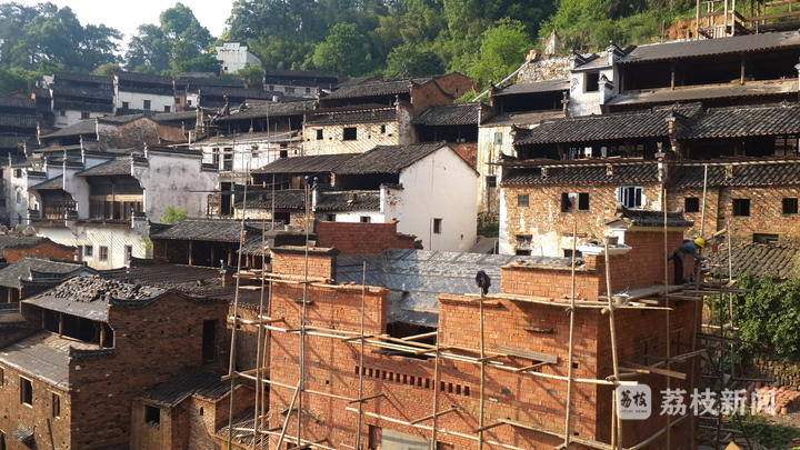 
中山大学肿瘤医院黄牛代挂号电话票贩子号贩子网上预约挂号,住院检查加快,暧暧远人村｜江西婺源篁岭村：看得见的乡愁 一方山间的“调色盘”惊艳世界