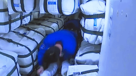 北京301医院黄牛代挂号电话票贩子号贩子网上预约挂号,住院检查加快,太空开箱视频来了!神十九航天员乘组开始“拆快递”