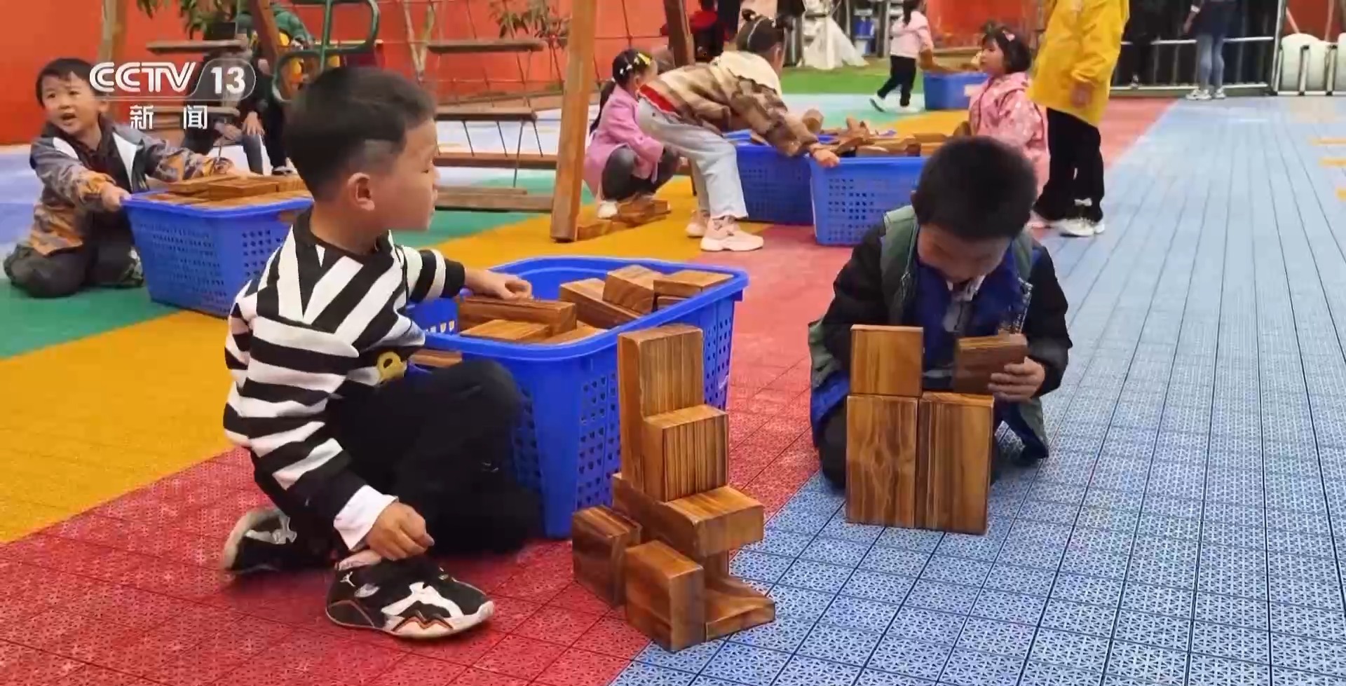 
上海第九人民医院黄牛代挂号电话票贩子号贩子网上预约挂号,住院检查加快,我国首部学前教育法明年实施 将带来这些新调整、新变化→