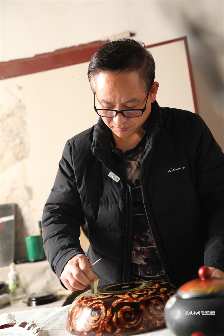 
代挂姜玉武的号黄牛代挂号电话票贩子号贩子网上预约挂号,住院检查加快,文化中国行·长江之歌｜大方漆器的“守”与“变”