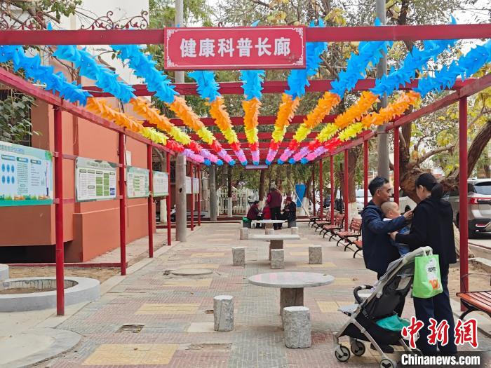 
首都医科大学附宣武医院黄牛代挂号电话票贩子号贩子网上预约挂号,住院检查加快,新疆吐鲁番：老旧小区改造换新颜