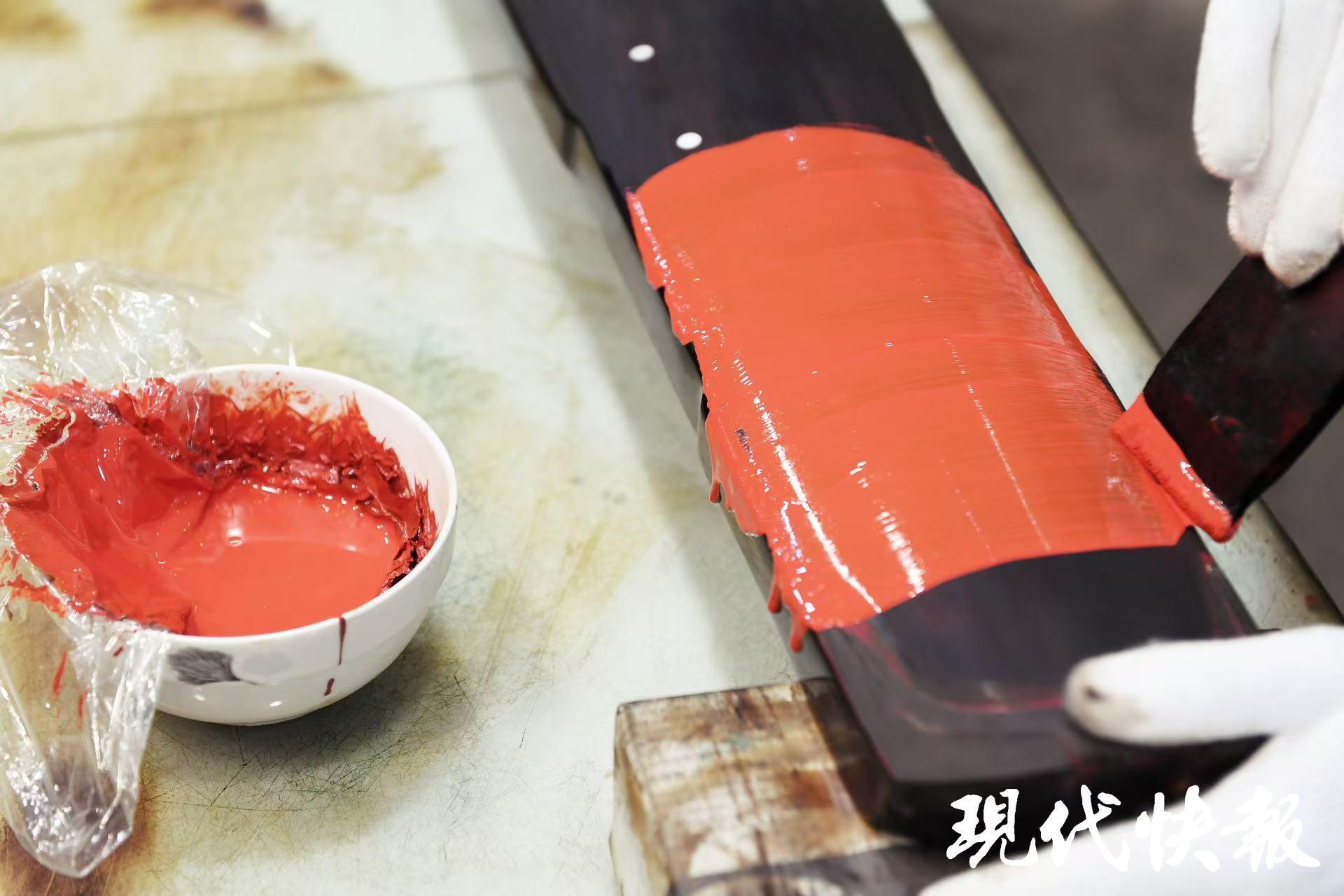 
北京大学第三医院黄牛代挂号电话票贩子号贩子网上预约挂号,住院检查加快,文化中国行·新文化“兴”青年｜一斧一凿，木头里传来高山流水