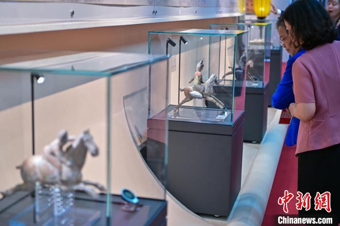 
北京中医药大学东直门医院黄牛代挂号电话票贩子号贩子网上预约挂号,住院检查加快,最炫民族风：从文物看中国传统体育文化源远流长