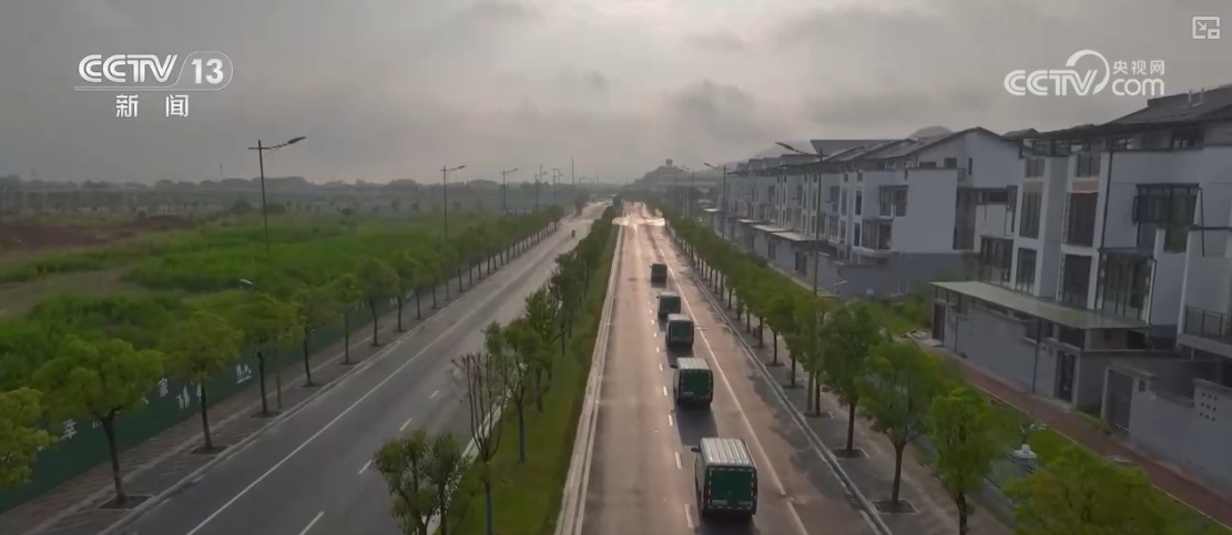 
杭州各大医院黄牛代挂号电话票贩子号贩子网上预约挂号,住院检查加快,通村畅乡的公路网络越织越密 农民群众“走得好”、农村物流“运得畅”