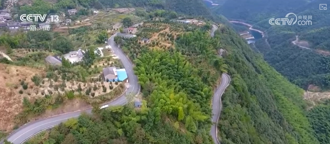 
杭州各大医院黄牛代挂号电话票贩子号贩子网上预约挂号,住院检查加快,通村畅乡的公路网络越织越密 农民群众“走得好”、农村物流“运得畅”