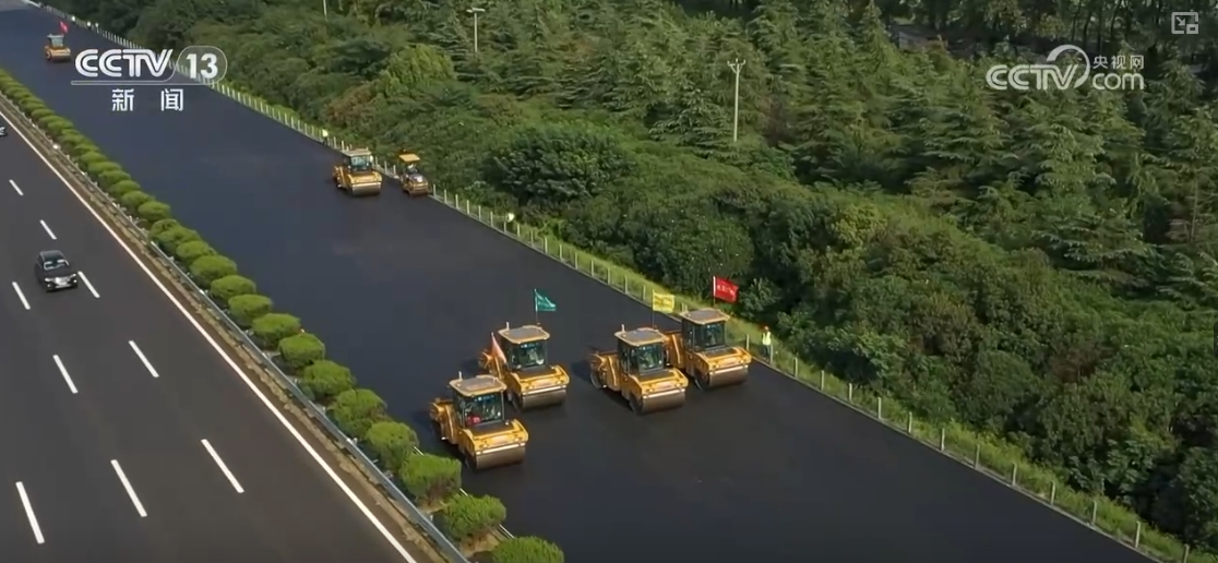 
杭州各大医院黄牛代挂号电话票贩子号贩子网上预约挂号,住院检查加快,通村畅乡的公路网络越织越密 农民群众“走得好”、农村物流“运得畅”