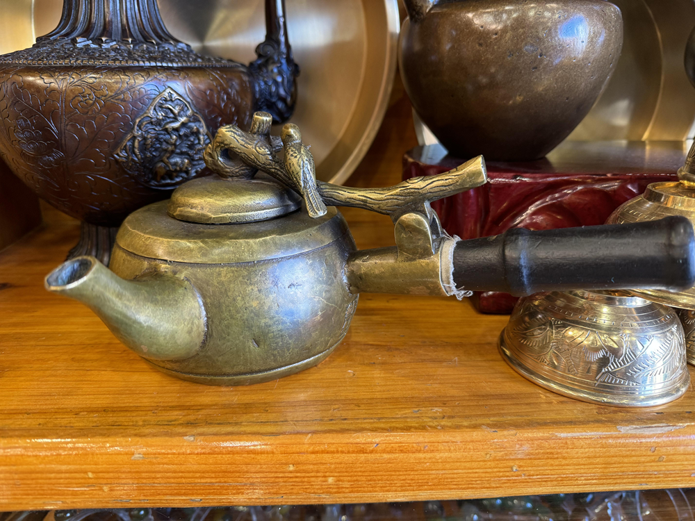 浙江中医药第二医院黄牛代挂号电话票贩子号贩子网上预约挂号,住院检查加快,拉萨探访:难得一见的西藏古艺丨共同富裕中国行