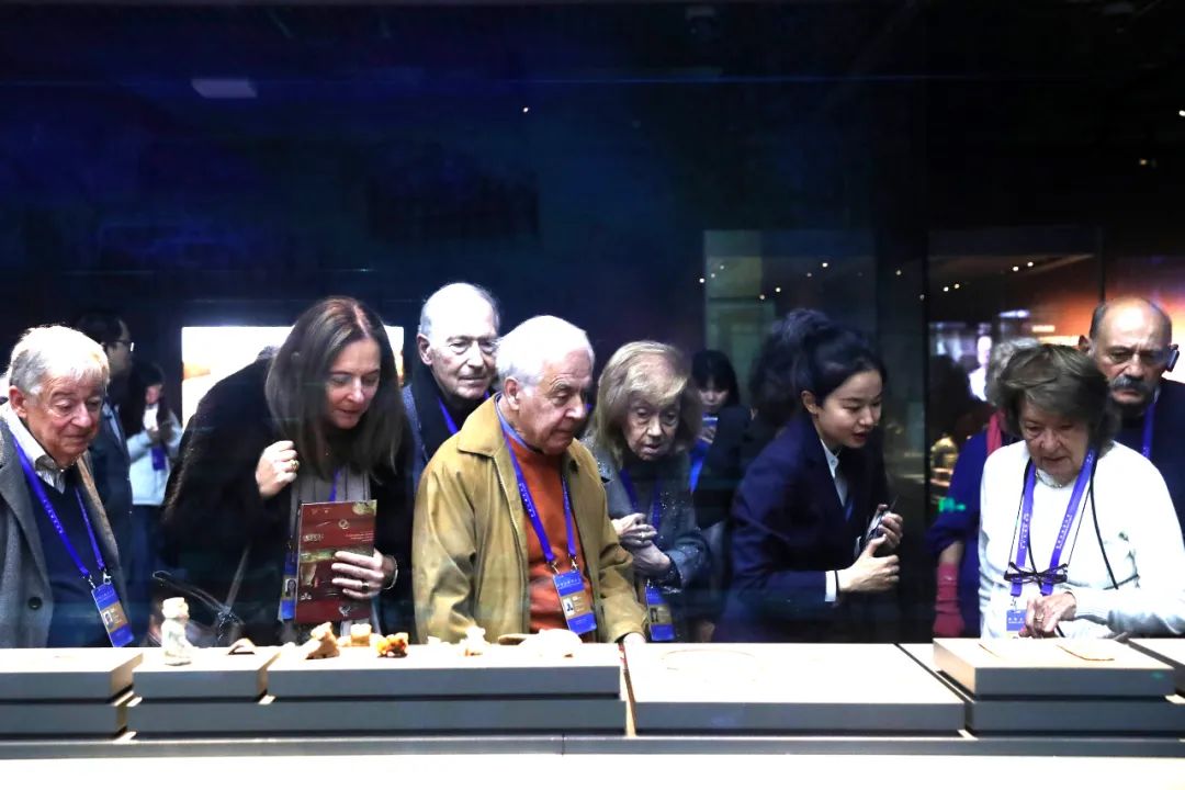 
中国人民解放军总医院黄牛代挂号电话票贩子号贩子网上预约挂号,住院检查加快,东西问丨短评：从古典汲取智慧 向未来携手同行