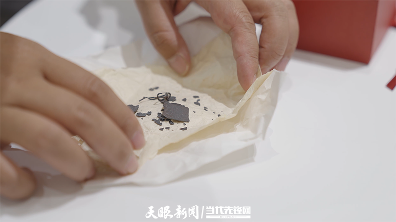 
广州中医院黄牛代挂号电话票贩子号贩子网上预约挂号,住院检查加快,“90后”对话“90后”①｜“红飘带”里忆英雄：残留在身体里的无声勋章