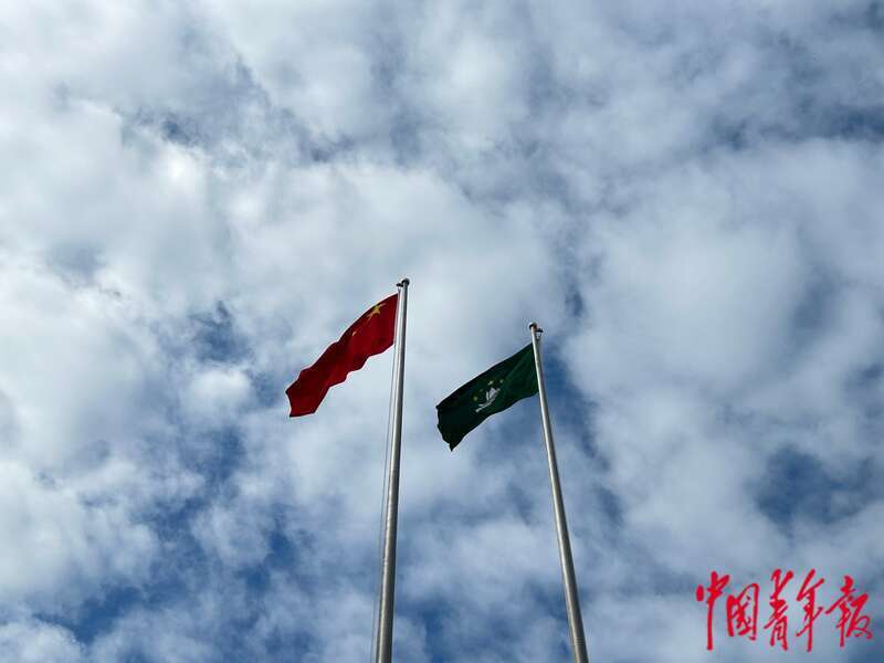 
中国中医科学院广安门医院黄牛代挂号电话票贩子号贩子网上预约挂号,住院检查加快,盛世莲花下的“爱国爱澳”