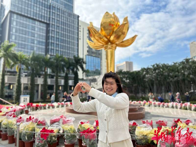 
中国中医科学院广安门医院黄牛代挂号电话票贩子号贩子网上预约挂号,住院检查加快,盛世莲花下的“爱国爱澳”
