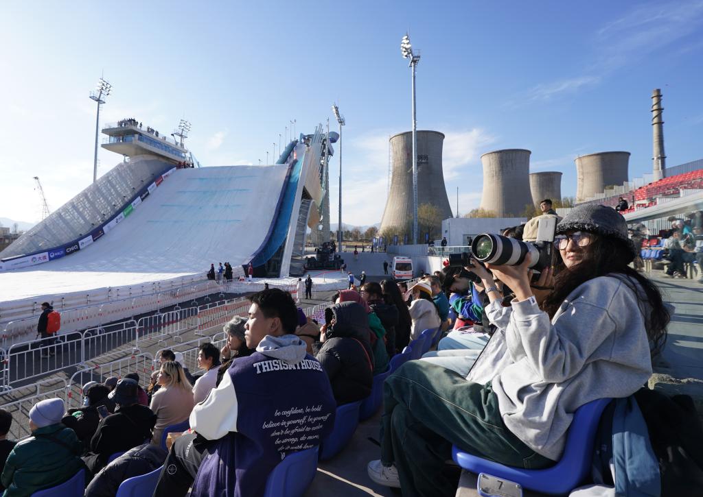 
上海儿童医学中心黄牛代挂号电话票贩子号贩子网上预约挂号,住院检查加快,中央经济工作会议听“新”意丨新消费带动新模式