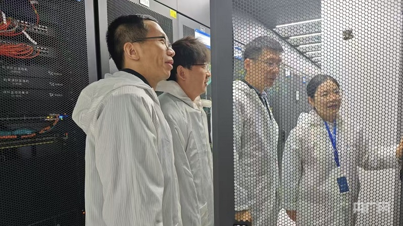 
上海仁济医院黄牛代挂号电话票贩子号贩子网上预约挂号,住院检查加快,【人民城市·温情中国】以科技“高度”守护民生“温度”