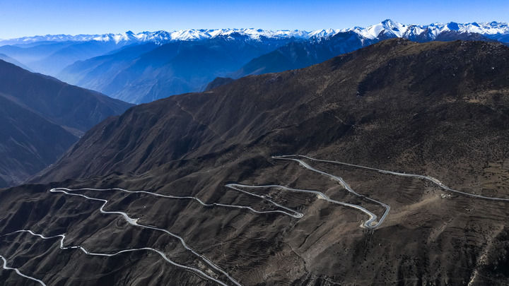 
北大医院黄牛代挂号电话票贩子号贩子网上预约挂号,住院检查加快,续写“天路”新传奇