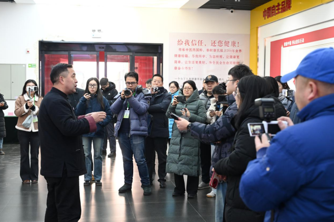 
天津儿童医院黄牛代挂号电话票贩子号贩子网上预约挂号,住院检查加快,高质量发展调研行|河南焦作：一“老”一“新”看发展