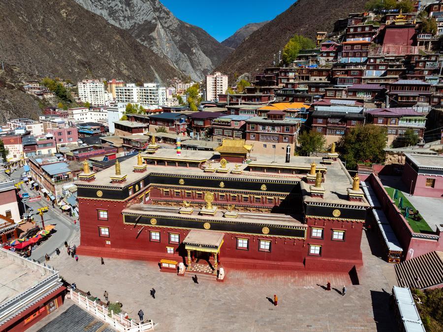 
空军特色医学中心黄牛代挂号电话票贩子号贩子网上预约挂号,住院检查加快,60飞阅中国 | 川藏线：高原生态美