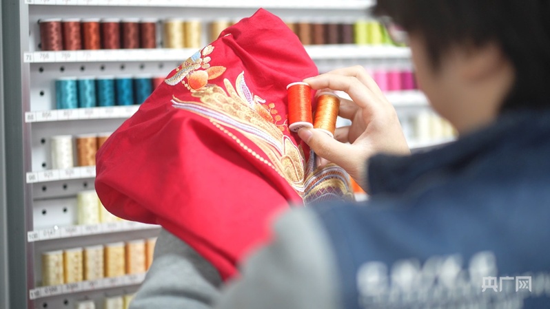 
中国人民解放军总医院黄牛代挂号电话票贩子号贩子网上预约挂号,住院检查加快,【你好，小镇】江苏三星：衣被天下