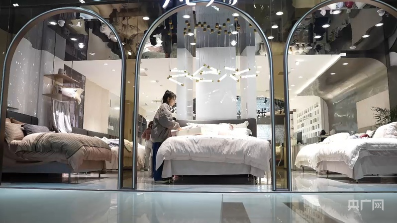 
中国人民解放军总医院黄牛代挂号电话票贩子号贩子网上预约挂号,住院检查加快,【你好，小镇】江苏三星：衣被天下