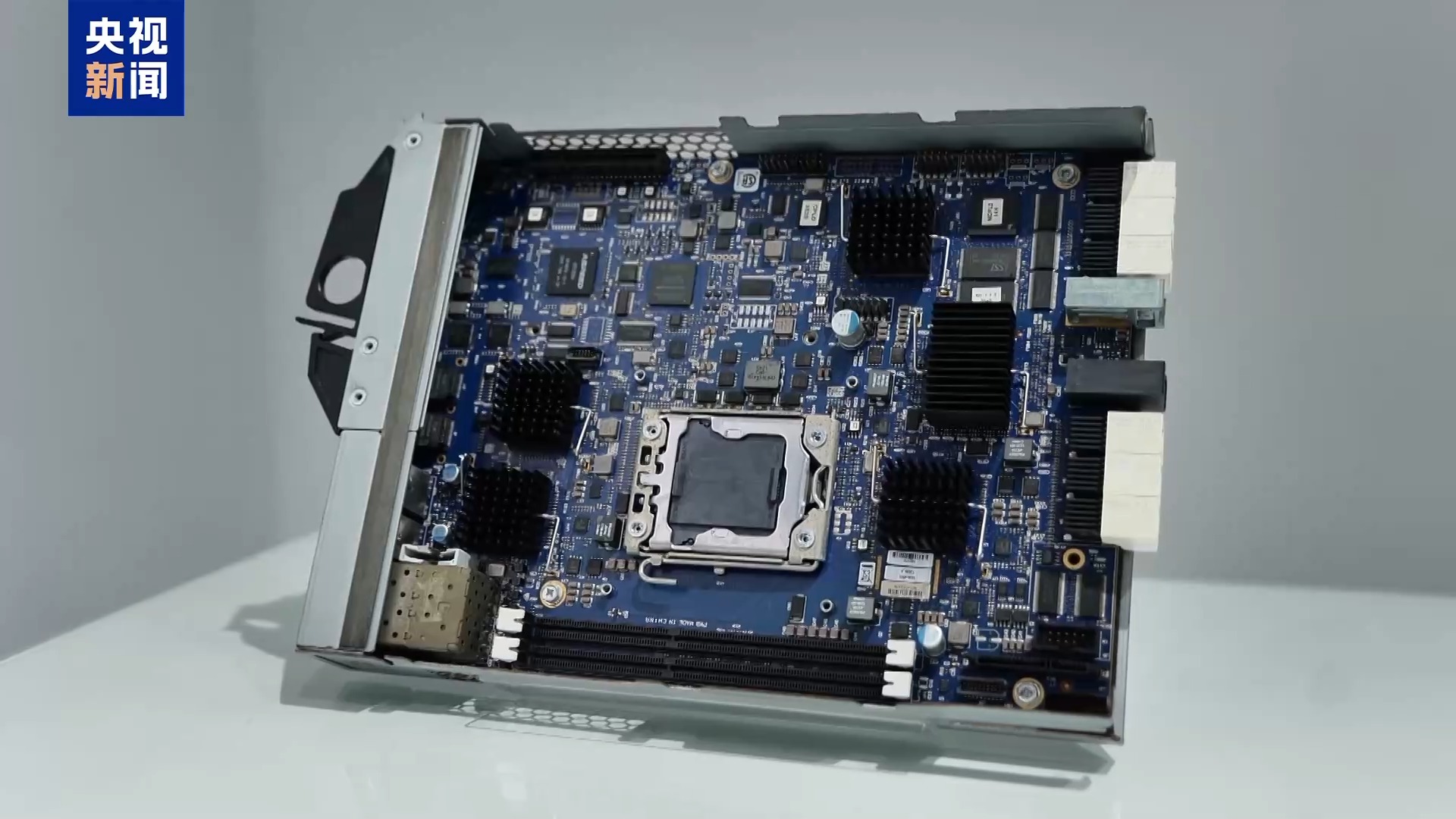 
北京空军总医院黄牛代挂号电话票贩子号贩子网上预约挂号,住院检查加快,一线调研丨厦门“一站式”修飞机 自贸片区勇闯“新赛道”