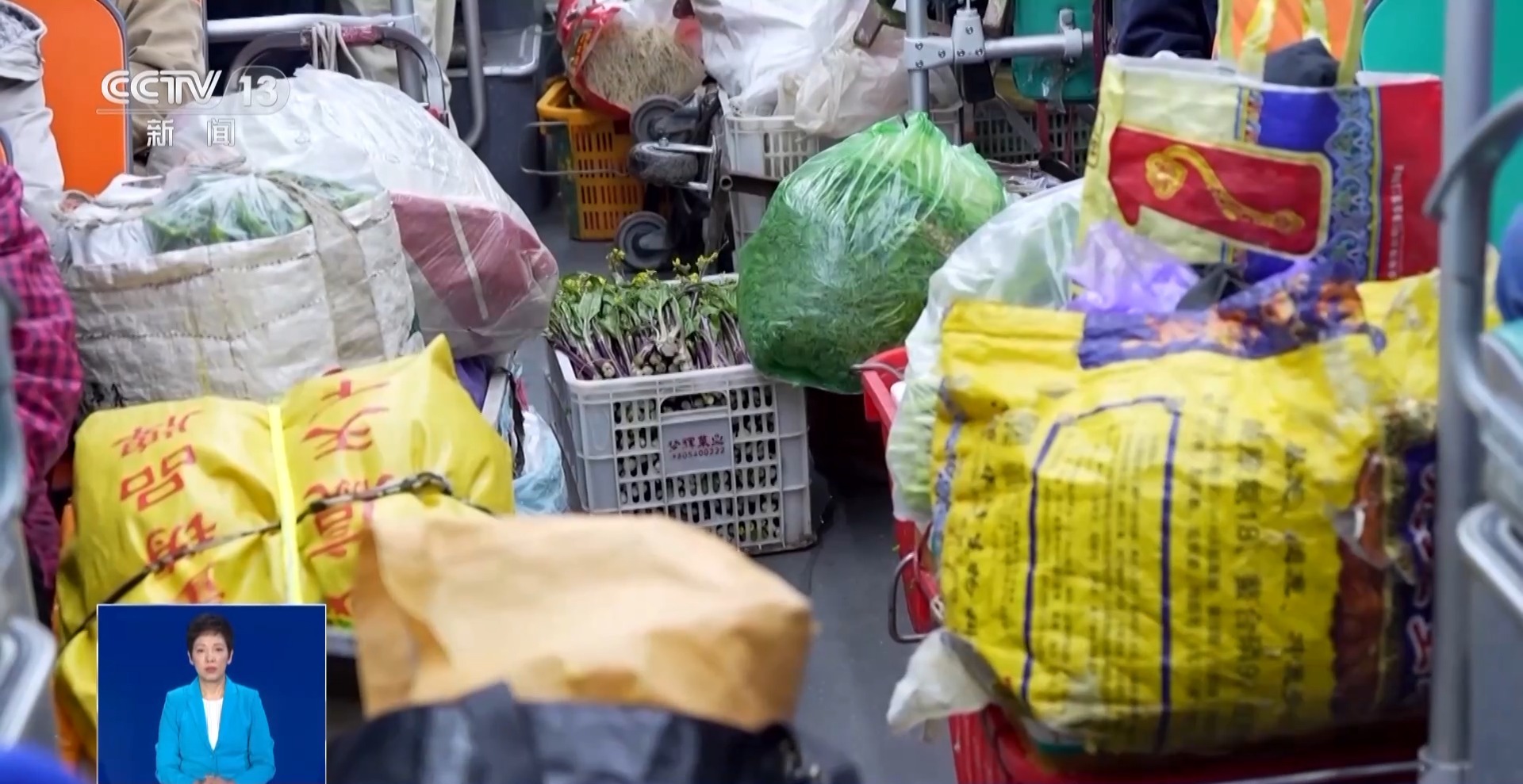 
北京安贞医院黄牛代挂号电话票贩子号贩子网上预约挂号,住院检查加快,温暖运“蔬” 这趟“卖菜公交”载满人间烟火