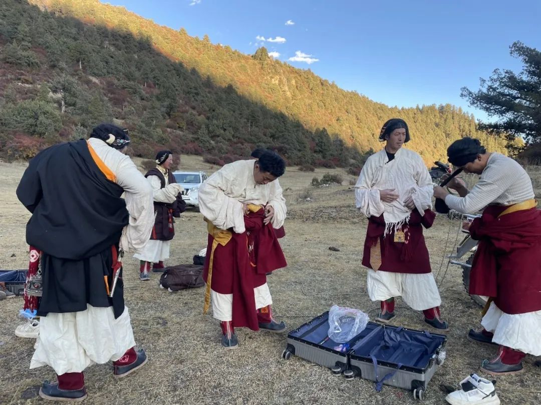 
南京市口腔医院黄牛代挂号电话票贩子号贩子网上预约挂号,住院检查加快,看非遗嘎木卓舞 感受传统文化魅力