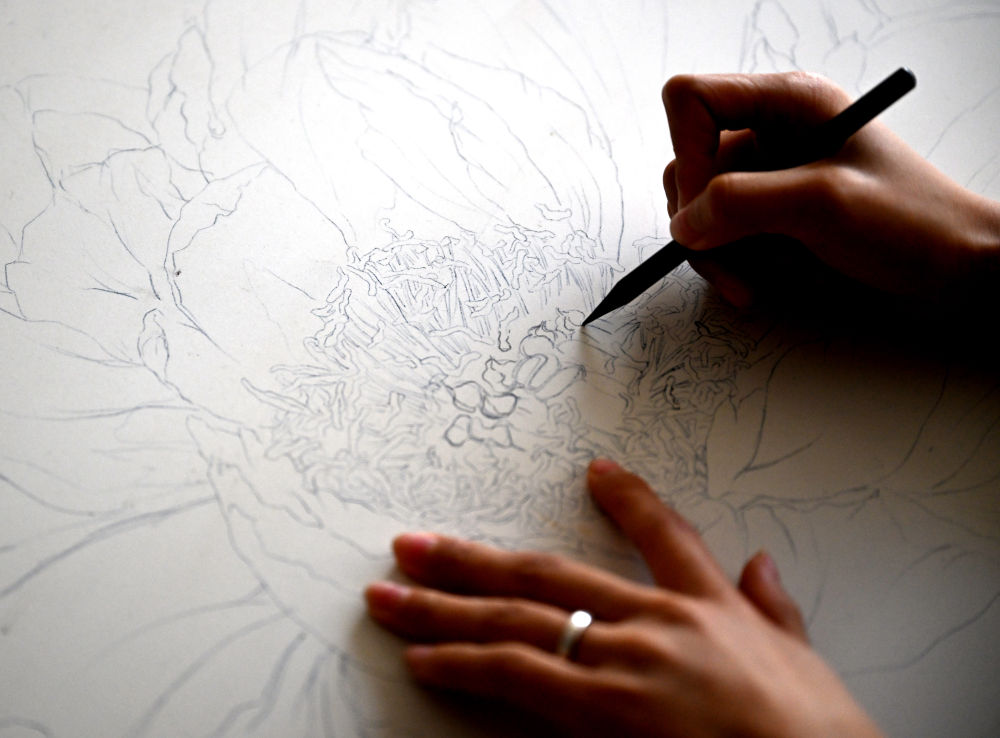 
广州各大医院黄牛代挂号电话票贩子号贩子网上预约挂号,住院检查加快,文化中国行｜非遗焕新力——三彩交融 壁画流彩