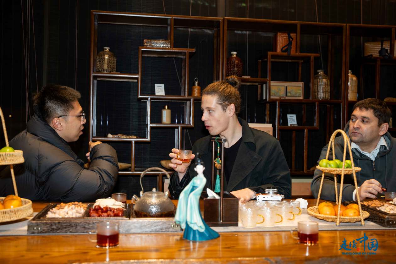 
包含北京大学第一医院黄牛代挂号电话票贩子号贩子网上预约挂号,住院检查加快,外国记者走读中国 解码中国式现代化