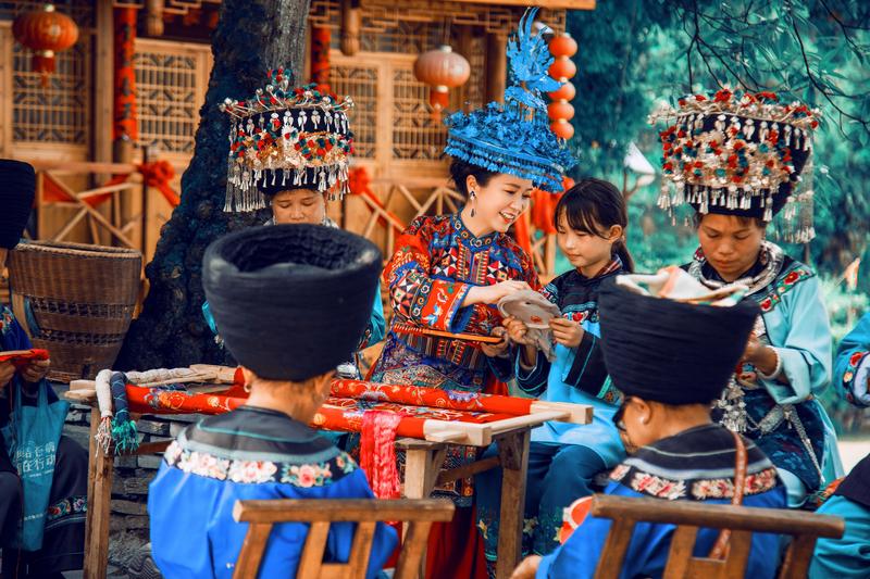 
北京佑安医院黄牛代挂号电话票贩子号贩子网上预约挂号,住院检查加快,年轻人成带头人，非遗工坊从乡村走向世界｜文化中国行