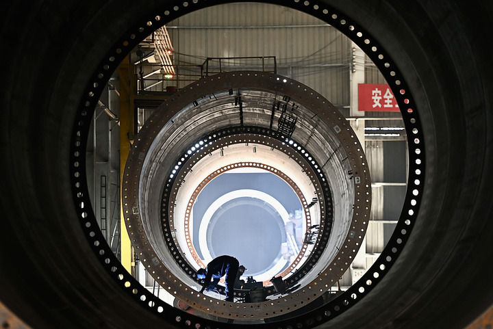 
广州中医药大学一附医院黄牛代挂号电话票贩子号贩子网上预约挂号,住院检查加快,天山南北好“风光”——新疆打造全国能源资源战略保障基地观察