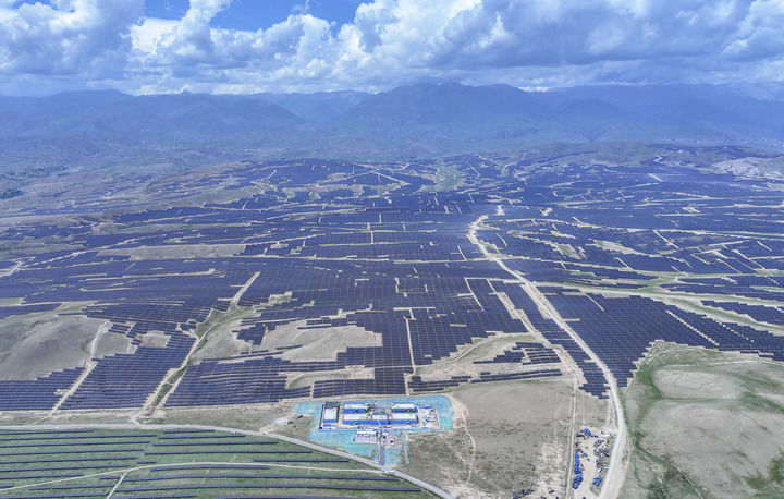 
广州中医药大学一附医院黄牛代挂号电话票贩子号贩子网上预约挂号,住院检查加快,天山南北好“风光”——新疆打造全国能源资源战略保障基地观察